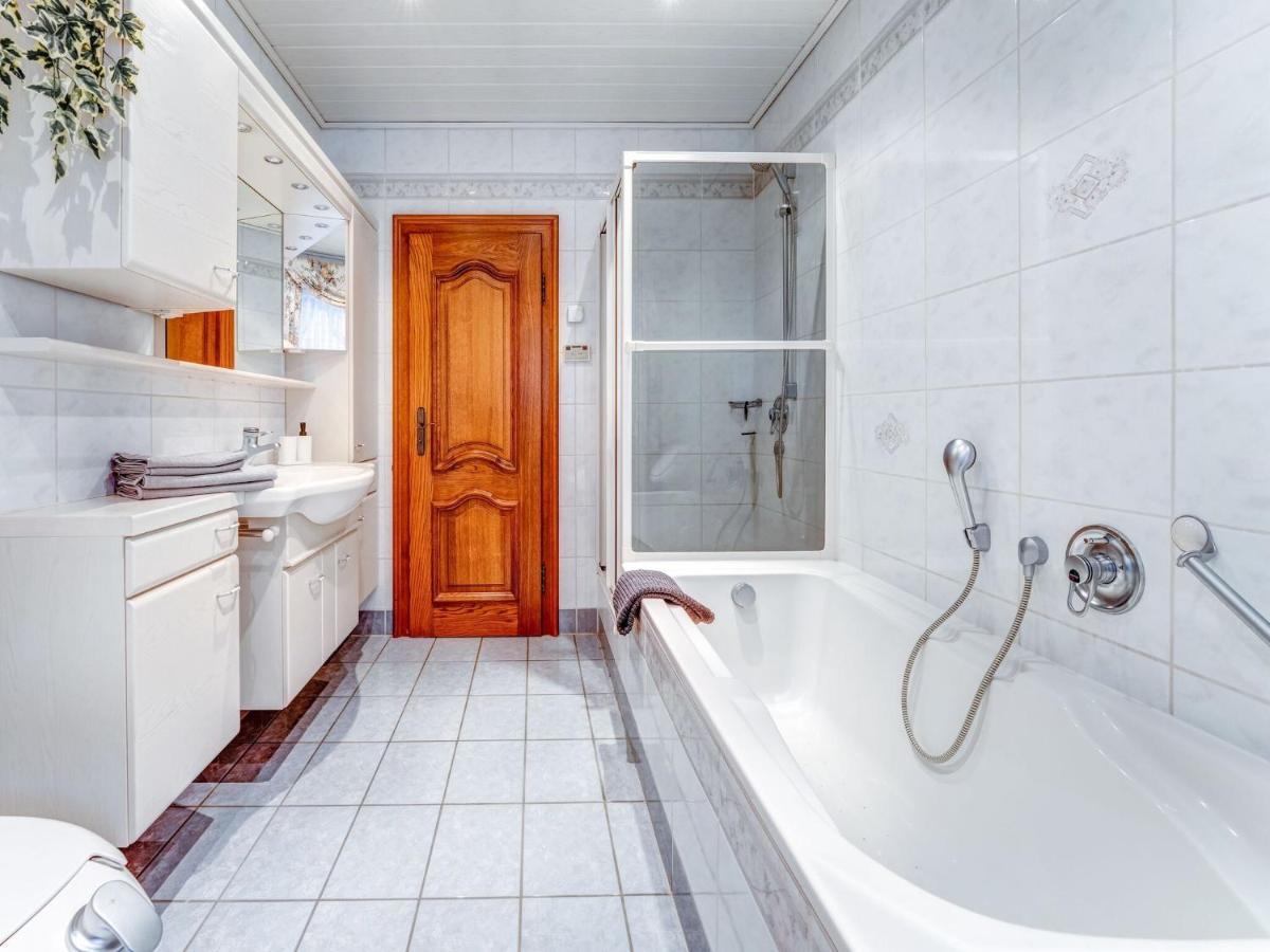 Spacious Flat In Adenau Near The N Rburgring Exterior photo